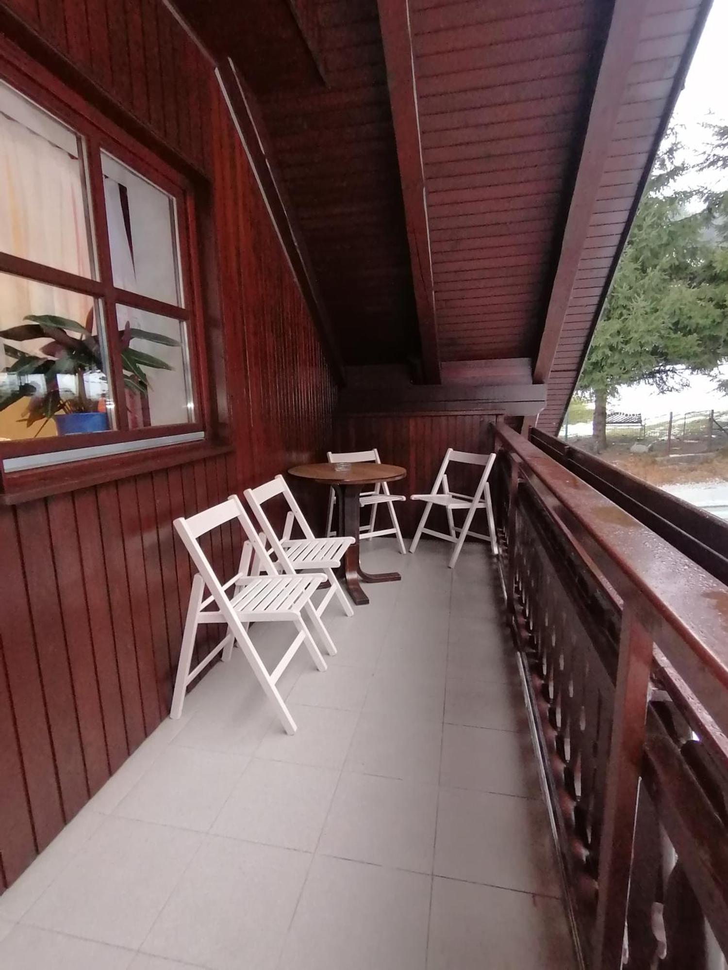 Apartma Cvrsta Trojka Jesenice Eksteriør bilde