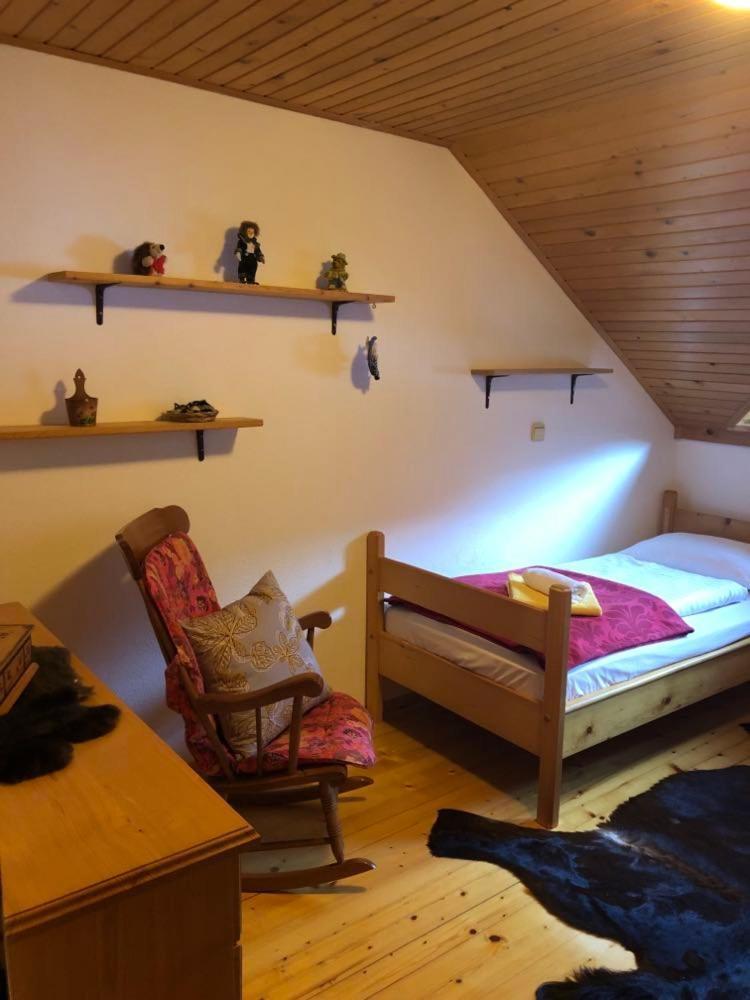Apartma Cvrsta Trojka Jesenice Eksteriør bilde